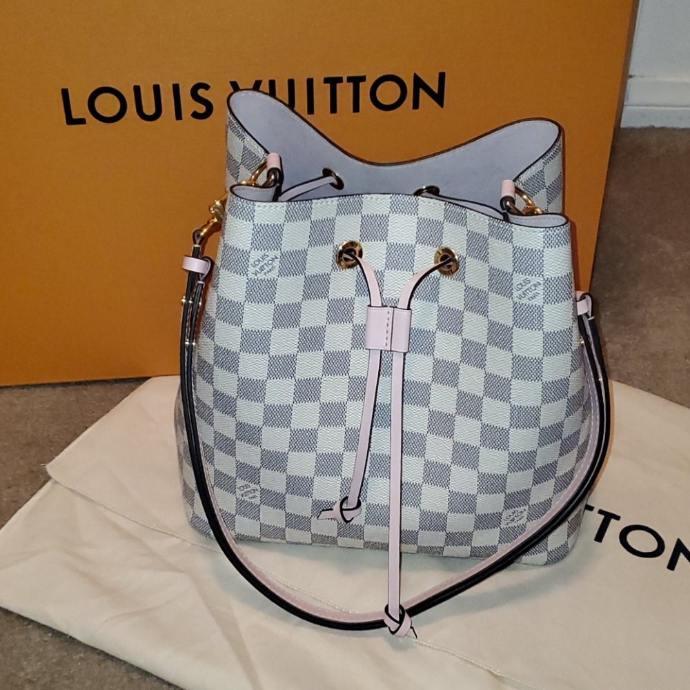 Louis Vuitton Neo Noe MM Damier Azur Rose Poudre